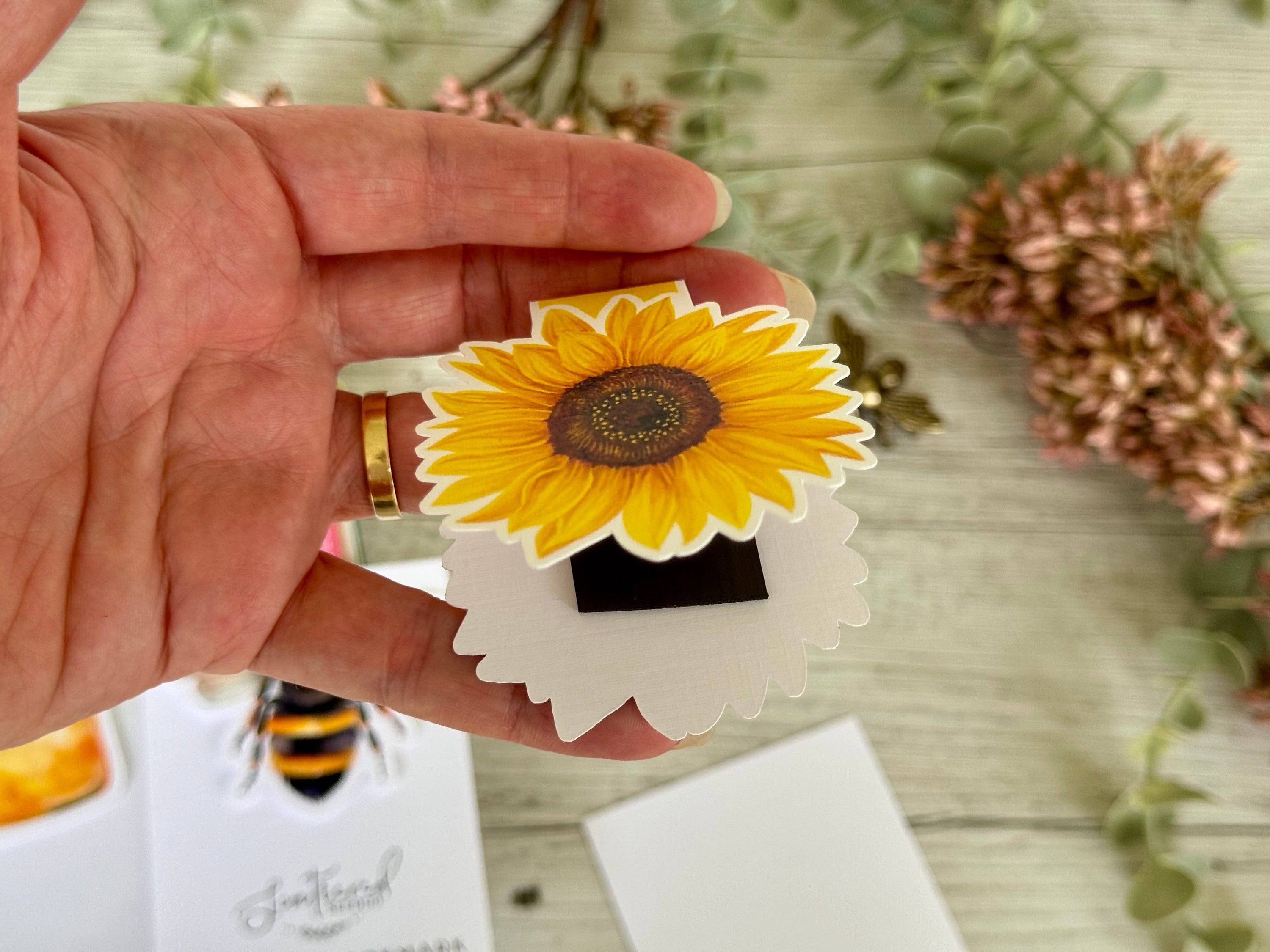 Bee & Honey Magnetic Bookmarks