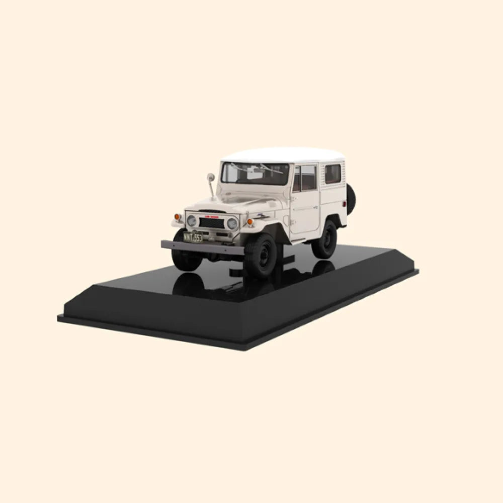 Australian Cars The Collection Issue 42 Toyota Landcruiser FJ40 1962