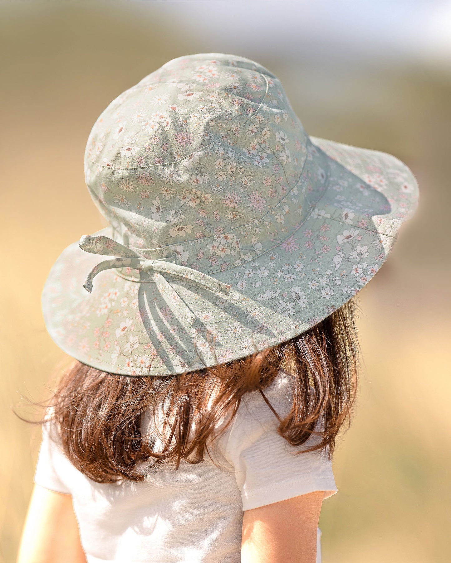 Toshi Sunhat | Eva Thyme