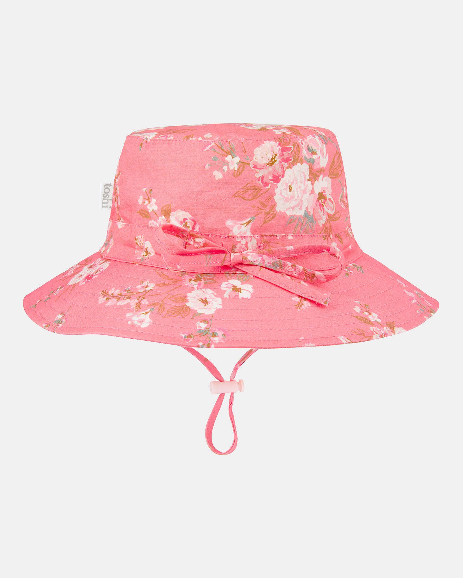 Toshi Sunhat | Felicia Scarlet