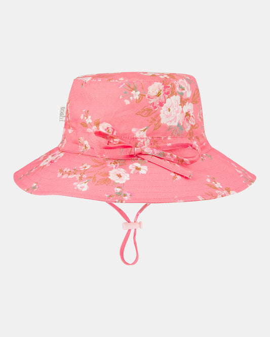 Toshi Sunhat | Felicia Scarlet