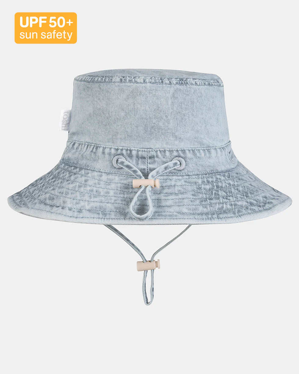 Toshi Sunhat | Olly Indiana