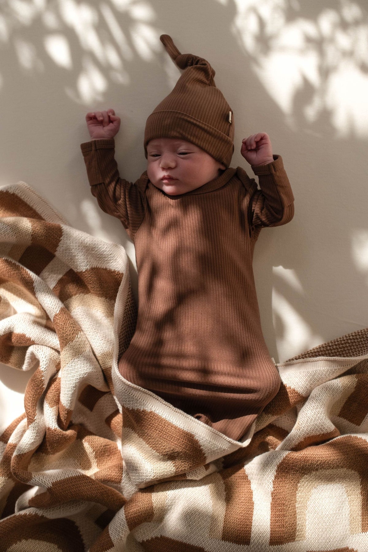 Kiin Baby Bamboo Newborn Sleep Gown Chocolate